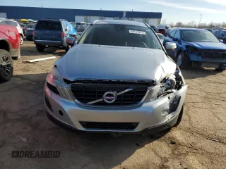 2013 Volvo XC60 T6 z VIN YV4902DZ4D2409931, wystawiony jako Copart lot #48111015 z przebiegiem 175 600 mil mil oraz Szkoda całkowita • Salvage title. Historia ofert i sprzedaży dostępna na DreamBid. Obrazek 5.