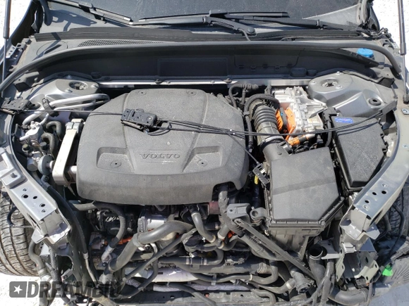2018 Volvo XC60 Inscription with VIN LYVBR0DL2JB100799, listed as a Copart auction lot 44173083 with 42,777 mi miles. Bid and sale history available at carsss.com. Image 12.