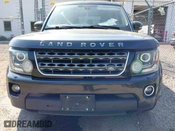 2015 Land Rover LR4 HSE с VIN SALAG2V60FA759297, выставлен на аукционе IAAI как лот 42128974 с пробегом 162 058 миль миль и . История ставок и продаж доступна на DreamBid. Изображение 12.