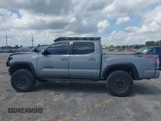 2020 Toyota Tacoma SR5 с VIN 3TMCZ5AN1LM351625, выставлен на аукционе IAAI как лот 41931616 с пробегом 99 333 миль миль и . История ставок и продаж доступна на DreamBid. Изображение 14.