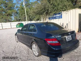 2009 Mercedes-Benz C-Class 3.0L Sport with VIN WDDGF81X29F224006, listed as a IAAI auction lot 40971613 with 151,149 mi miles. Bid and sale history available at carsss.com. Image 3.
