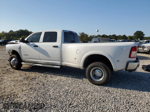 2019 Ram 3500 Tradesman with VIN 3C63RRGL4KG591799, listed as a Copart auction lot 74975454 with 140,736 mi miles and Salvage Title. Bid and sale history available at carsss.com. Image 2.