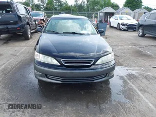2000 Lexus ES 300 с VIN JT8BF28G4Y0268421, выставлен на аукционе IAAI как лот 42177441 с пробегом 227 151 миль миль и . История ставок и продаж доступна на DreamBid. Изображение 12.