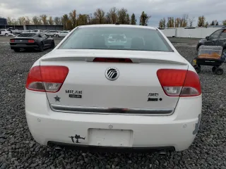 2010 Mercury Milan Premier z VIN 3MEHM0CG2AR606531, wystawiony jako Copart lot #81759854 z przebiegiem Nie podano mil oraz Szkoda całkowita • Salvage title. Historia ofert i sprzedaży dostępna na DreamBid. Obrazek 6.