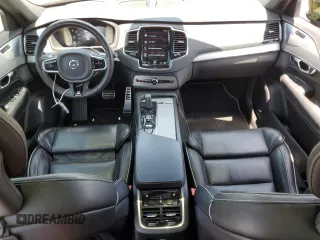 2020 Volvo XC90 R-Design with VIN YV4BR0CMXL1616605, listed as a Copart auction lot 60628505 with 38,417 mi miles and Salvage title. Bid and sale history available at DreamBid. Image 8.