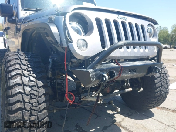 2018 Jeep Wrangler Unlimited Sport with VIN 1C4BJWDG4JL807265, listed as a IAAI auction lot 42520648 with 69,229 mi miles and . Bid and sale history available at DreamBid. Image 12.