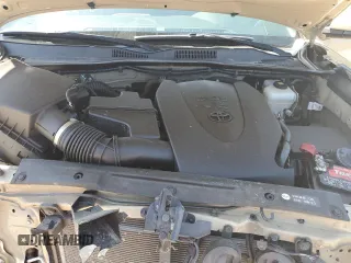 2018 Toyota Tacoma SR with VIN 3TMCZ5AN4JM183590, listed as a Copart auction lot 51714455 with 102,757 mi miles and Salvage Title. Bid and sale history available at DreamBid. Image 11.