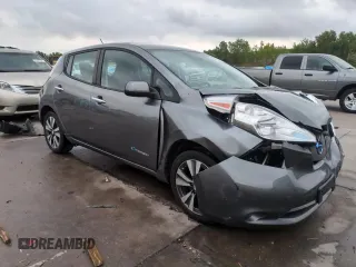 2015 Nissan LEAF S with VIN 1N4AZ0CP3FC327105, listed as a Copart auction lot 61426595 with 71,693 mi miles and Salvage title. Bid and sale history available at DreamBid. Image 13.