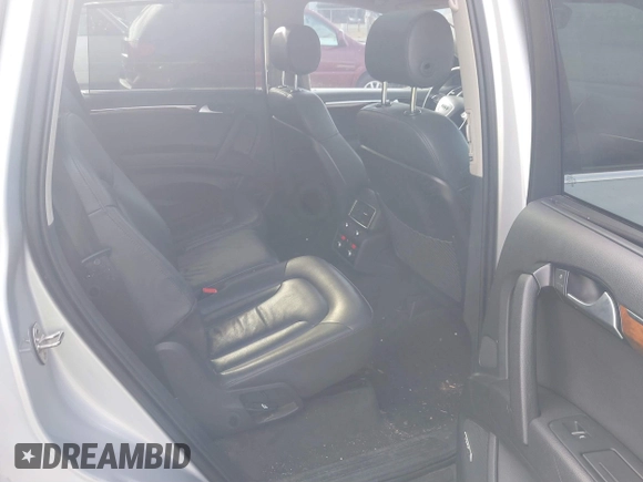 2014 Audi Q7 3.0T Premium Plus with VIN WA1LGAFE0ED015237, listed as a IAAI auction lot 41671129 with 114,410 mi miles. Bid and sale history available at carsss.com. Image 8.
