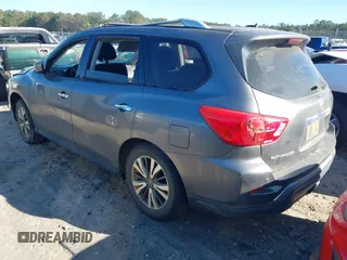 2018 Nissan Pathfinder SV with VIN 5N1DR2MN1JC622756, listed as a IAAI auction lot 40875615 with 127,122 mi miles. Bid and sale history available at carsss.com. Image 3.