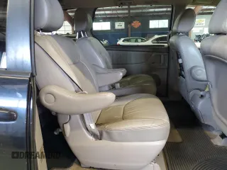 2010 Toyota Sienna XLE with VIN 5TDDK4CC7AS028210, listed as a Copart auction lot 65343295 with 172,206 mi miles and Clean title. Bid and sale history available at DreamBid. Image 11.