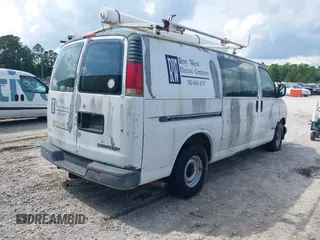 1998 Chevrolet Chevy Van z VIN 1GCEG15M6W1009839, wystawiony jako IAAI lot #42100010 z przebiegiem Nie podano mil oraz . Historia ofert i sprzedaży dostępna na DreamBid. Obrazek 4.