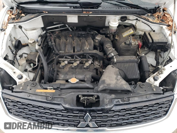 2011 Mitsubishi Endeavor LS with VIN 4A4JN2AS1BE025554, listed as a Copart auction lot 86380714 with 126,447 mi miles and Salvage Title. Bid and sale history available at carsss.com. Image 12.