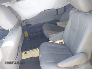 2014 Toyota Sienna XLE with VIN 5TDYK3DC8ES423450, listed as a IAAI auction lot 41972128 with 145,374 mi miles. Bid and sale history available at carsss.com. Image 8.