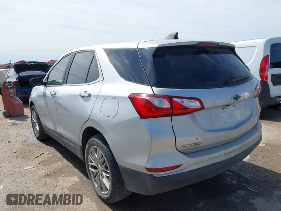 2021 Chevrolet Equinox LT with VIN 3GNAXKEV2ML344025, listed as a IAAI auction lot 41667714 with 80,122 mi miles. Bid and sale history available at carsss.com. Image 3.