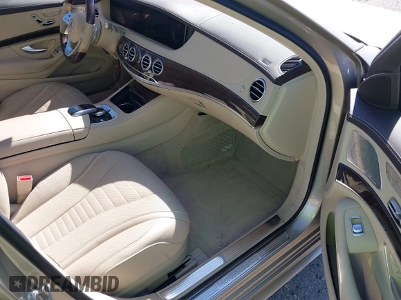 2019 Mercedes-Benz S 560 z VIN WDDUG8DB2KA483775, wystawiony jako IAAI lot #41752310 z przebiegiem 21 794 mil mil oraz . Historia ofert i sprzedaży dostępna na DreamBid. Obrazek 5.