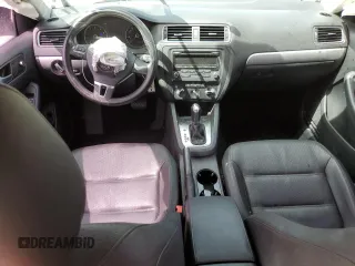 2014 Volkswagen Jetta SE with VIN 3VWD07AJ7EM293656, listed as a Copart auction lot 55077455 with 82,160 mi miles and Salvage title. Bid and sale history available at DreamBid. Image 8.