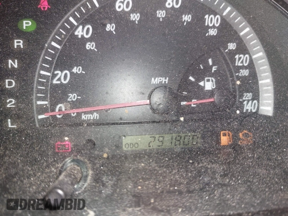 2002 Toyota Camry XLE z VIN 4T1BF30K32U009695, wystawiony jako IAAI lot #42376626 z przebiegiem 291 800 mil mil oraz . Historia ofert i sprzedaży dostępna na DreamBid. Obrazek 7.