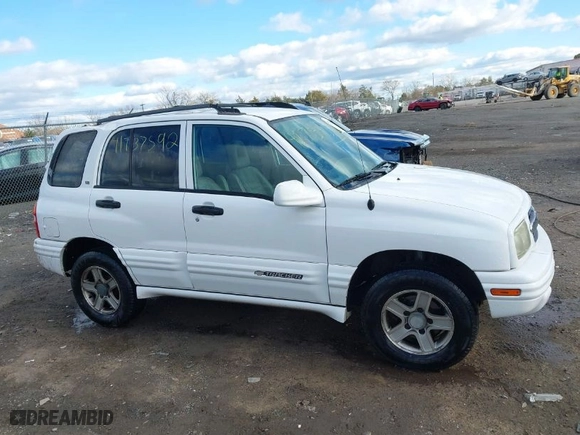 2004 Chevrolet Tracker LT with VIN 2CNBJ634646906802, listed as a IAAI auction lot 41737592 with NaN miles. Bid and sale history available at carsss.com. Image 14.