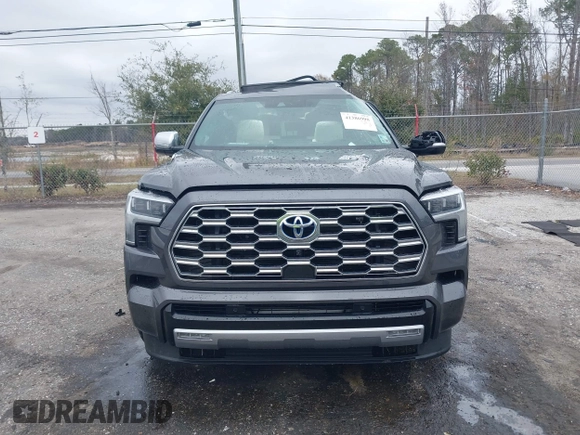 2023 Toyota Sequoia SR5 with VIN 7SVAAAAA5PX001666, listed as a IAAI auction lot 41386998 with 43,559 mi miles. Bid and sale history available at carsss.com. Image 12.