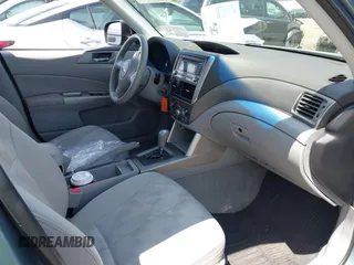 2010 Subaru Forester X Premium с VIN JF2SH6CC7AH732611, выставлен на аукционе IAAI как лот 42280071 с пробегом 171 177 миль миль и . История ставок и продаж доступна на DreamBid. Изображение 5.