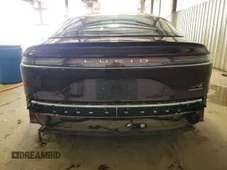2022 Lucid Air Grand Touring z VIN 50EA1GBA5NA003618, wystawiony jako Copart lot #45682325 z przebiegiem Nie podano mil oraz Szkody całkowita. Historia ofert i sprzedaży dostępna na DreamBid. Obrazek 6.