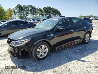 2016 Kia Optima LX with VIN 5XXGT4L38GG112895, listed as a Copart auction lot 52201095 with 117,689 mi miles and Salvage Title. Bid and sale history available at carsss.com. Image 1.