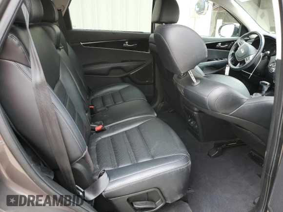 2019 Kia Sorento SX V6 with VIN 5XYPKDA57KG470436, listed as a Copart auction lot 50818545 with 168,760 mi miles and Salvage Title. Bid and sale history available at carsss.com. Image 11.