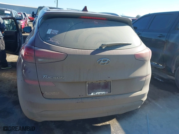 2019 Hyundai Tucson Value with VIN KM8J33A40KU077246, listed as a IAAI auction lot 41344888 with 72,259 mi miles. Bid and sale history available at carsss.com. Image 17.