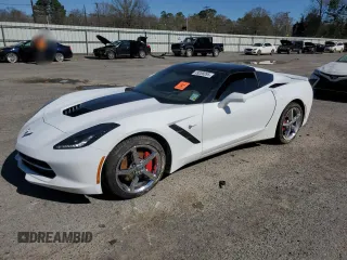 2015 Chevrolet Corvette 2LT with VIN 1G1YD2D7XF5102081, listed as a Copart auction lot 49268095 with 32,256 mi miles and Salvage Title. Bid and sale history available at carsss.com. Image 1.