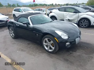 2006 Pontiac Solstice z VIN 1G2MB33B56Y101785, wystawiony jako IAAI lot #42174375 z przebiegiem 71 309 mil mil oraz . Historia ofert i sprzedaży dostępna na DreamBid. Obrazek 1.