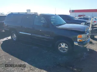 2003 GMC Yukon XL SLT z VIN 3GKEC16Z23G238171, wystawiony jako IAAI lot #41664470 z przebiegiem 326 778 mil mil oraz . Historia ofert i sprzedaży dostępna na DreamBid. Obrazek 1.