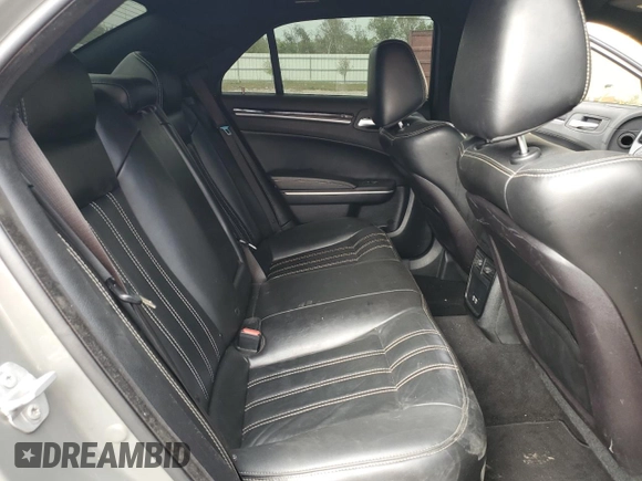 2019 Chrysler 300 with VIN 2C3CCAGGXKH656044, listed as a Copart auction lot 81293544 with 88,251 mi miles and Salvage Title. Bid and sale history available at carsss.com. Image 10.
