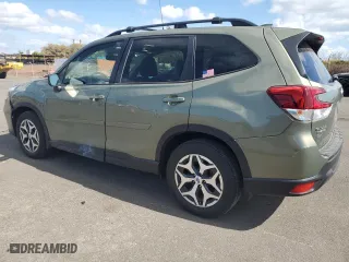 2021 Subaru Forester Premium with VIN JF2SKAJCXMH480462, listed as a Copart auction lot 88809135 with 26,212 mi miles and Salvage Title. Bid and sale history available at carsss.com. Image 2.