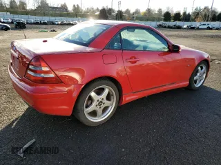 2003 Mercedes-Benz SLK 320 with VIN WDBKK65F43F282727, listed as a Copart auction lot 84246624 with 70,244 mi miles and Clean title. Bid and sale history available at DreamBid. Image 3.