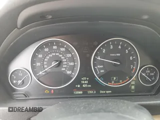 2013 BMW 3 Series 328i with VIN WBA3A5C50DF354910, listed as a Copart auction lot 59496445 with 133,089 mi miles and Salvage title. Bid and sale history available at DreamBid. Image 9.