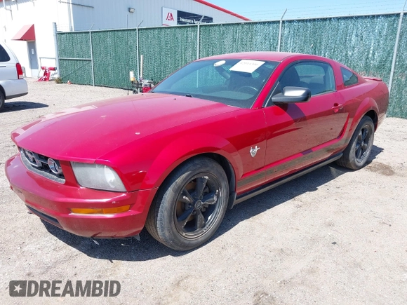 2009 Ford Mustang with VIN 1ZVHT80NX95120308, listed as a IAAI auction lot 42014306 with 136,208 mi miles and . Bid and sale history available at carsss.com. Image 2.