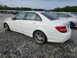 2013 Mercedes-Benz C 300 Sport with VIN WDDGF8AB0DR295586, listed as a Copart auction lot 61838225 with 138,566 mi miles and Clean title. Bid and sale history available at DreamBid. Image 2.