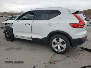 2020 Volvo XC40 Momentum with VIN YV4162UK2L2301157, listed as a Copart auction lot 50737225 with 45,666 mi miles and Salvage Title. Bid and sale history available at DreamBid. Image 2.