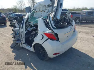 2014 Toyota Yaris L with VIN JTDKTUD35ED579336, listed as a IAAI auction lot 42081898 with Not Provided miles and . Bid and sale history available at carsss.com. Image 3.