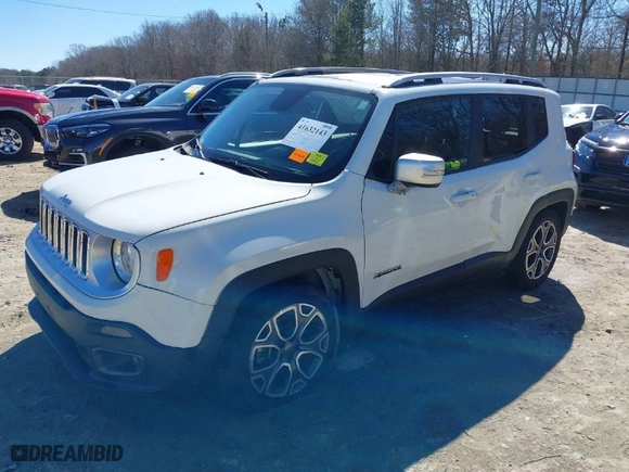 2015 Jeep Renegade Limited with VIN ZACCJADT8FPC06268, listed as a IAAI auction lot 41632143 with 166,659 mi miles. Bid and sale history available at carsss.com. Image 2.