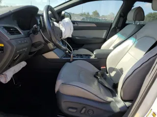 2015 Hyundai Sonata Sport z VIN 5NPE34AB2FH068008, wystawiony jako Copart lot #55229475 z przebiegiem 102 088 mil mil oraz Nie do naprawy • Non repairable. Historia ofert i sprzedaży dostępna na DreamBid. Obrazek 7.