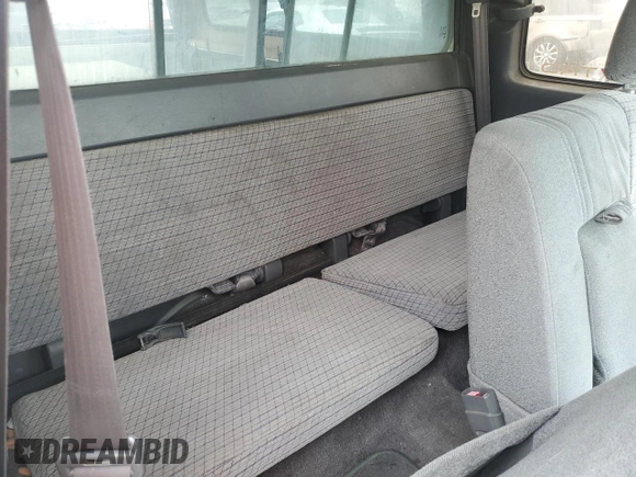 1995 Toyota T100 SR5 with VIN JT4VD12F8S0007489, listed as a Copart auction lot 82177794 with 290,145 mi miles and Clean Title. Bid and sale history available at DreamBid. Image 10.