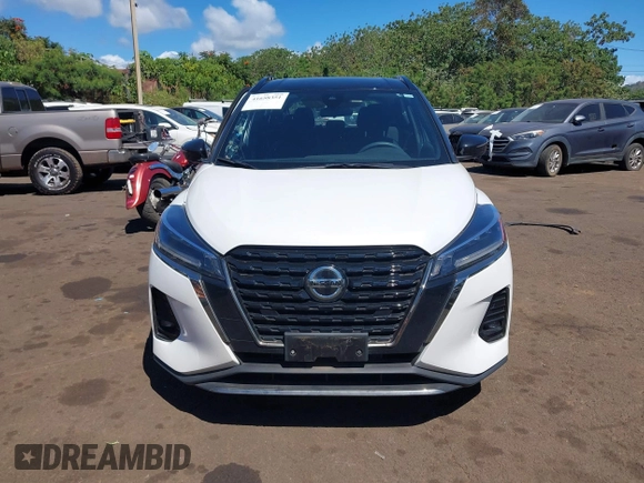 2021 Nissan Kicks SR z VIN 3N1CP5DV2ML563428, wystawiony jako IAAI lot #41658351 z przebiegiem 16 354 mil mil oraz . Historia ofert i sprzedaży dostępna na DreamBid. Obrazek 13.