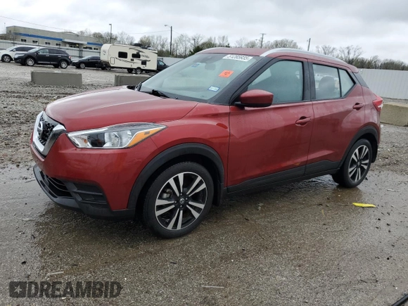 2020 Nissan Kicks SV z VIN 3N1CP5CV9LL514579, wystawiony jako Copart lot #51285935 z przebiegiem 42 882 mil mil oraz Czysty tytuł • Clean title. Historia ofert i sprzedaży dostępna na DreamBid. Obrazek 1.