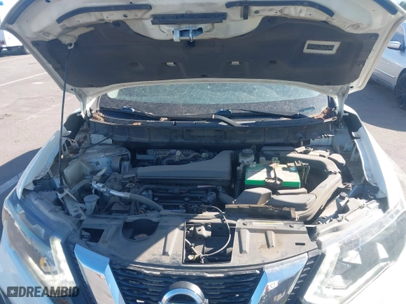 2017 Nissan Rogue SL with VIN 5N1AT2MV3HC825257, listed as a IAAI auction lot 40379208 with 109,784 mi miles. Bid and sale history available at carsss.com. Image 10.