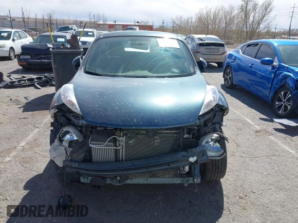 2011 Nissan Juke SL with VIN JN8AF5MV4BT015676, listed as a IAAI auction lot 41716405 with 77,394 mi miles. Bid and sale history available at carsss.com. Image 12.