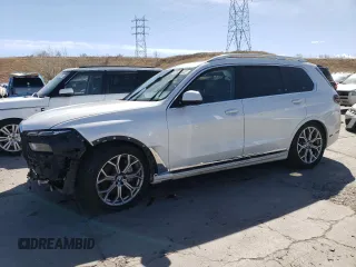 2023 BMW X7 xDrive40i z VIN 5UX23EM06P9N62562, wystawiony jako Copart lot #44948594 z przebiegiem 35 091 mil mil oraz Szkoda całkowita • Salvage title. Historia ofert i sprzedaży dostępna na DreamBid. Obrazek 1.