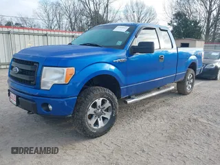 2014 Ford F-150 XL with VIN 1FTFX1EF1EFC85059, listed as a IAAI auction lot 41524443 with 85,882 mi miles. Bid and sale history available at carsss.com. Image 17.