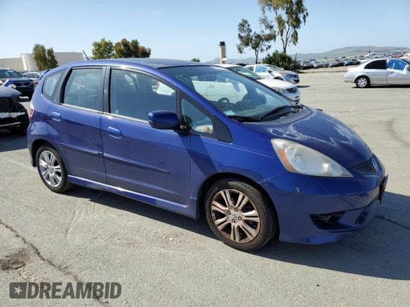 2009 Honda Fit Sport w/Navi with VIN JHMGE88639S037082, listed as a Copart auction lot 53303755 with 213,931 mi miles and Salvage Title. Bid and sale history available at carsss.com. Image 4.